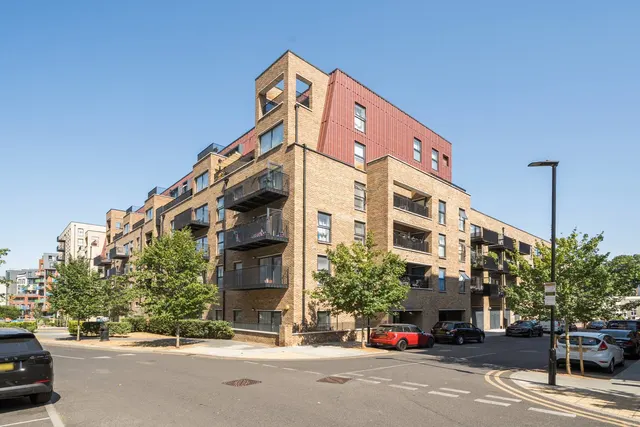 Rolfe Terrace, SE18, photo 1