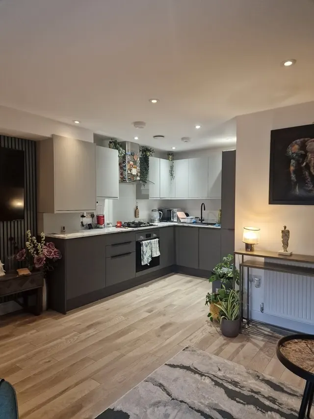 Windmill Lane, Hanwell, photo 1