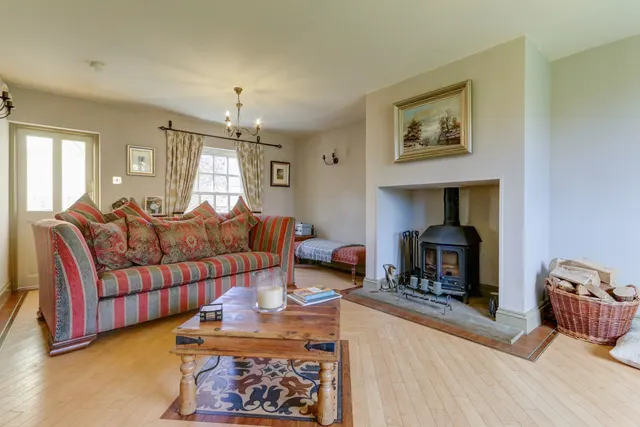 Cromwell Close, Netherwitton, NE61, photo 2