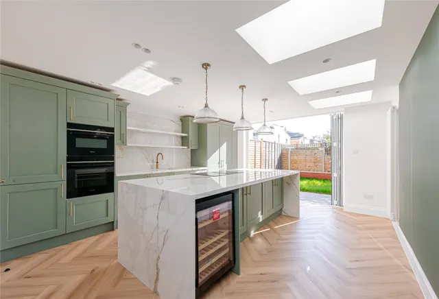 Thorpedale Road, Islington, photo 1