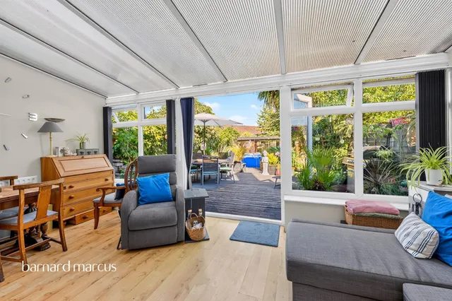 Tonstall Road, Epsom, photo 1