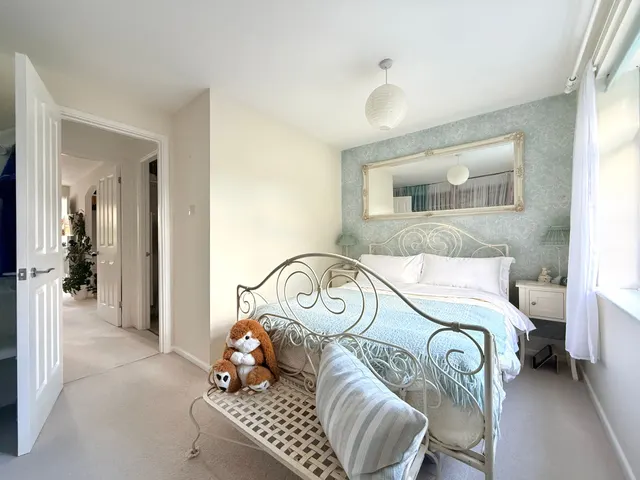 Tyrell Close, Stanford In The Vale, SN7, photo 3