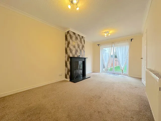 Photo 2 — Brooklands Parade, Moseley, Wolverhampton, WV1