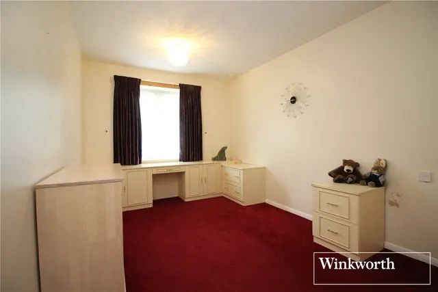 Furzehill Road, Borehamwood, Hertfordshire, WD6, photo 1