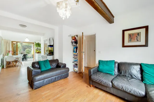 Photo 3 — Westcott Crescent, London, W7 1PL