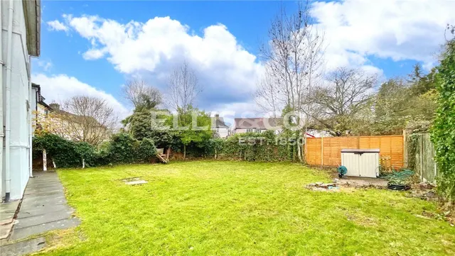 Oakington Avenue, Wembley, HA9, photo 2