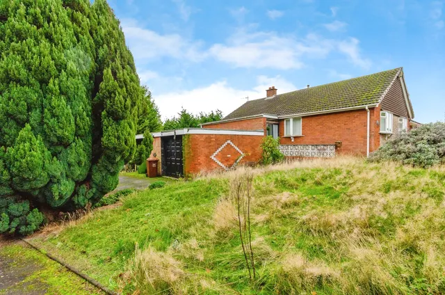 Goldthorne Avenue, Cannock, WS11, photo 1