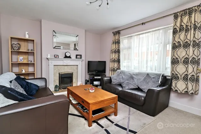 Springfield Road, Attleborough, CV11, photo 3