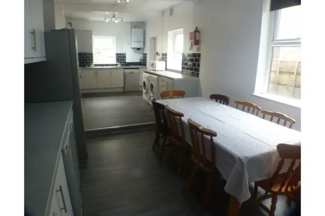 Ladybarn Lane, Manchester, M14, photo 3