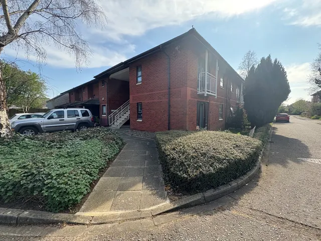 Robert Jennings Close, Cambridge, CB4, photo 1