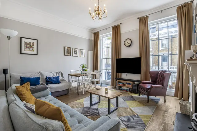 Photo 3 — Warwick Way Pimlico, London SW1V 4JD