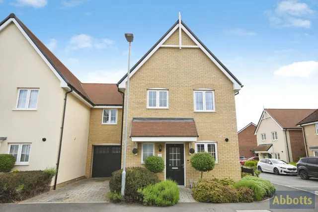 Stokes Link, Runwell, Wickford, Essex, SS11, photo 1