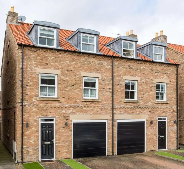 Pulleyn Mews, York, YO30, photo 1