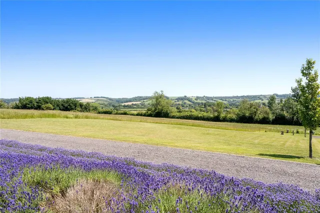 Photo 2 — Doynton, South Glos, BS30 5TJ