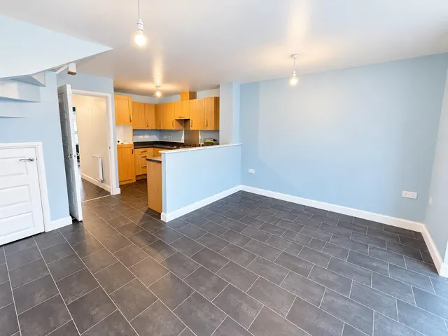 Brutus Court, North Hykeham, LN6, photo 3