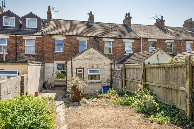 Victoria Road, Frome, BA11, photo 2