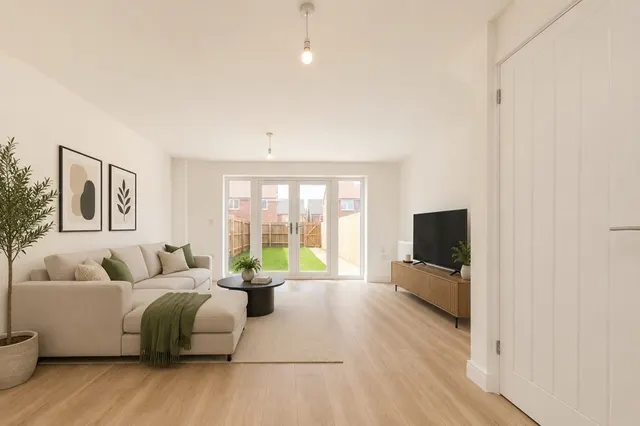 Wisteria Way, Dovercourt Co12 4rr, Harwich, photo 1