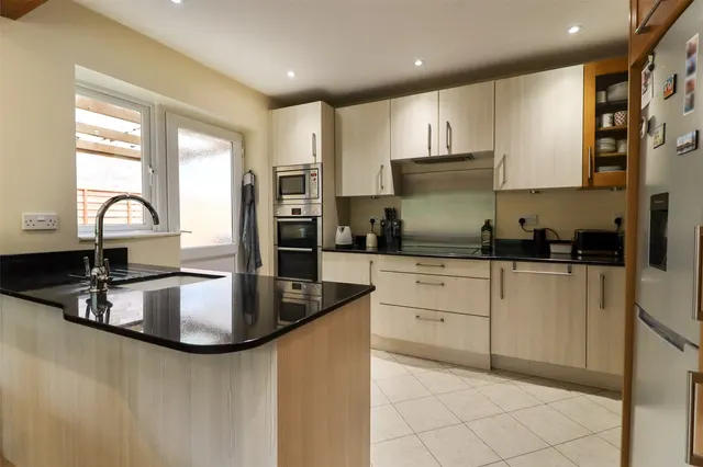 Photo 2 — Abbots Close, Fleet, Hampshire, GU51 3RF