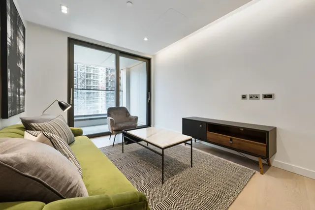 2 bedroom property, Westmark Tower, London, W2