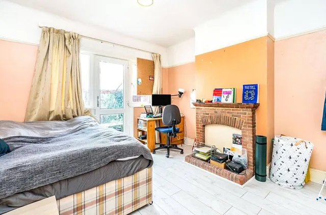 Blenheim Gardens, Southampton, SO17, photo 3