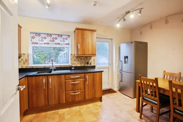 Pentland Gardens, Sheffield, S20, photo 3