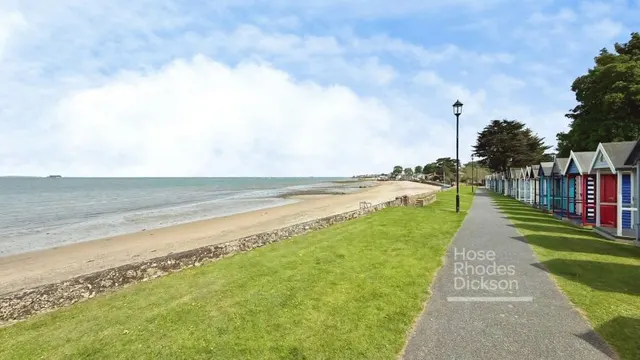Puckpool Hill, Seaview, PO34, photo 2