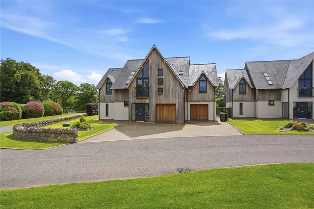 Allanfield, Auchterarder, Perth and Kinross, PH3 1FN, photo 1
