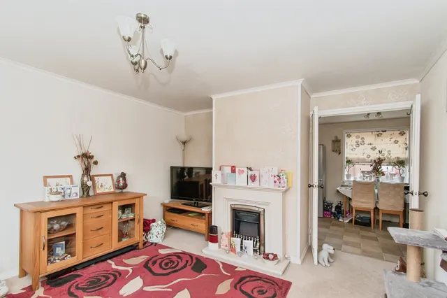 Photo 2 — Firville Avenue, Normanton
