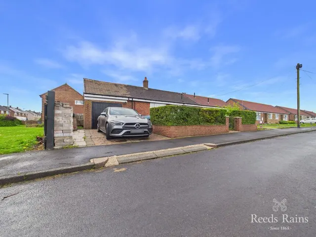 Photo 3 — Dallymore Drive, Bowburn, Durham, DH6