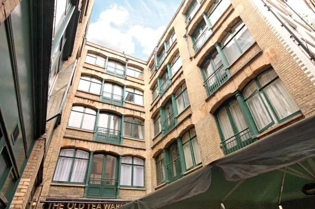 Creechurch Lane, London, EC3A, photo 1