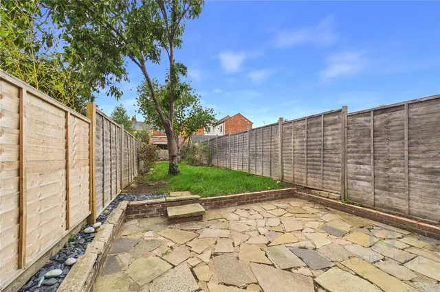Photo 2 — Byron Street, Poets Corner, Northampton, NN2