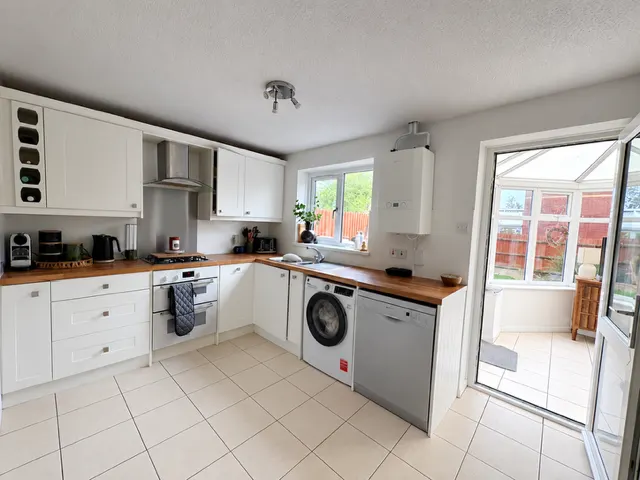 Ashley Way, Balsall Common, CV7, photo 2