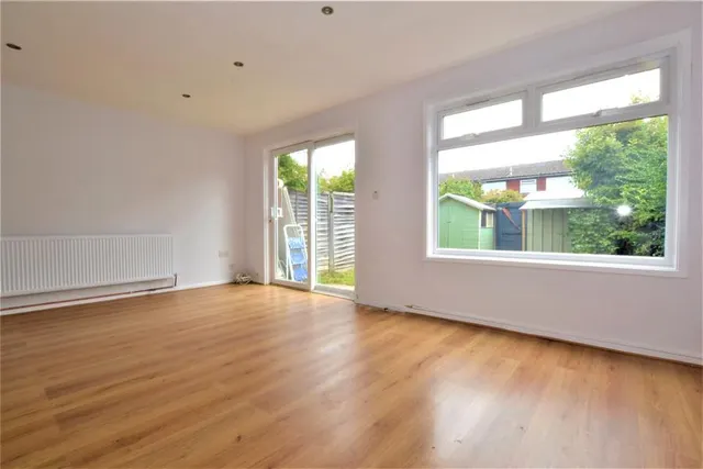 Mortlake Close, Croydon, CR0, photo 2