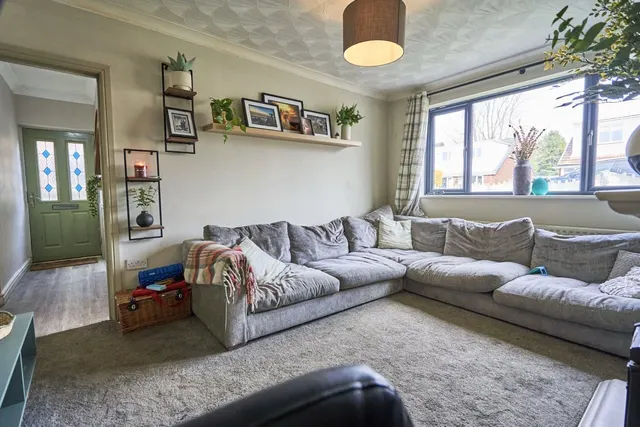 Photo 3 — Ruabon Crescent, Hindley Green, Wigan, Greater Manchester, WN2