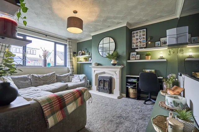 Photo 2 — Ruabon Crescent, Hindley Green, Wigan, Greater Manchester, WN2