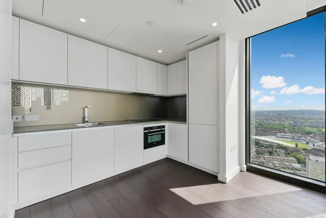 DAMAC Tower, Nine Elms, SW8, photo 3