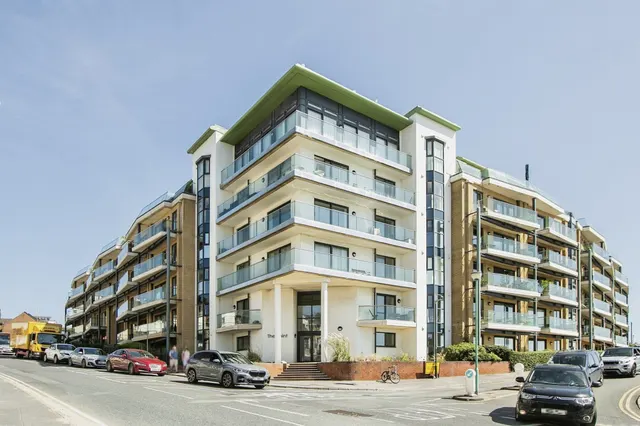 Marina Close, Boscombe, Bournemouth, photo 1