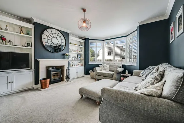 Photo 2 — Moulsham Drive, Chelmsford, Essex, CM2 9PX