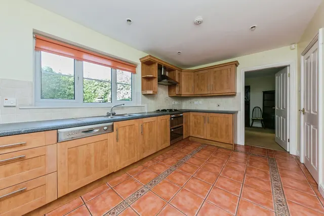 Sandymere Court, Winsford, CW7, photo 3