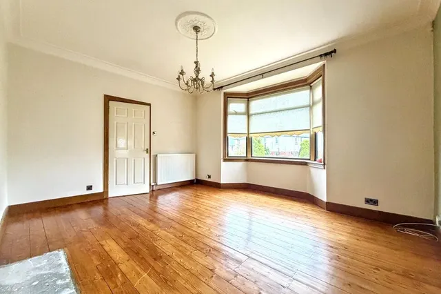 Meikle Earnock Road, Hamilton, ML3, photo 3