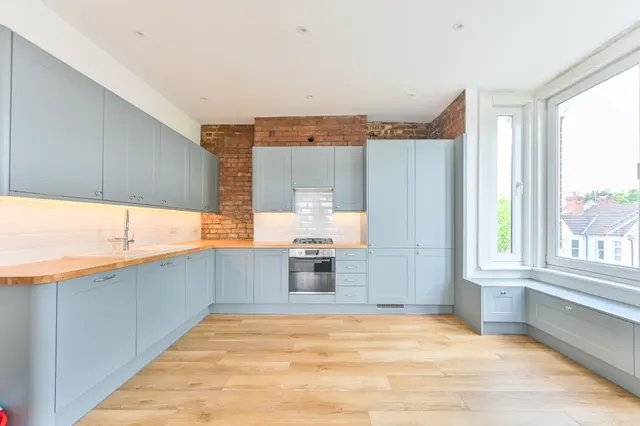 54c St Johns Avenue, London, photo 1