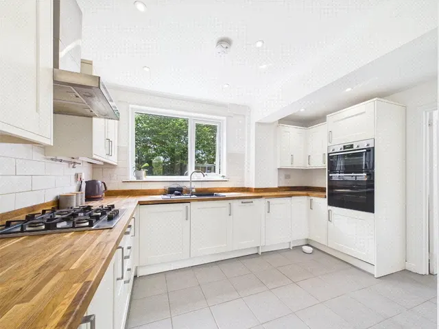 Tavistock, PL19, photo 3