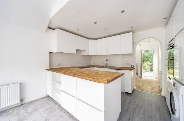 Florence Close, Birdham, PO20, photo 2
