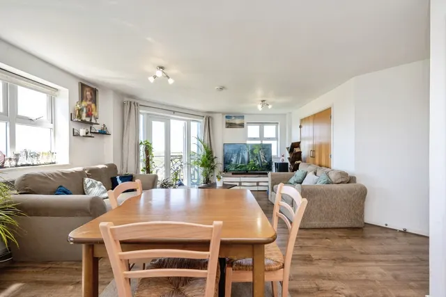 Palgrave Road, Bedford, MK42, photo 3