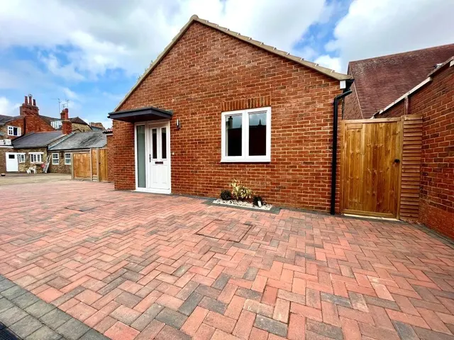 East Street, Olney, MK46, photo 1