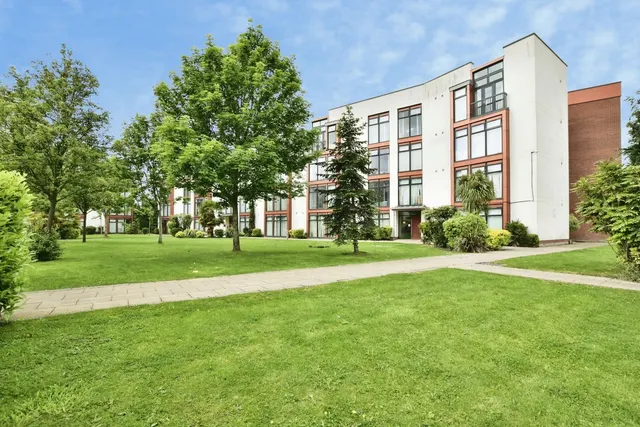 Altrincham Road, Manchester, Greater Manchester, M22, photo 1