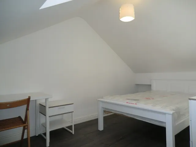 Photo 2 — Swan Lane, Coventry