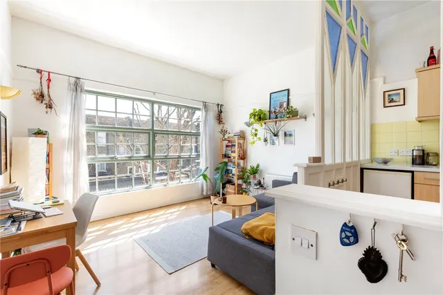 Urswick Road, London, E9, photo 1
