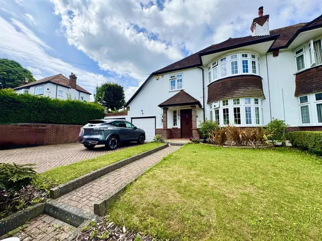 Sanderstead Hill, South Croydon, CR2, photo 1