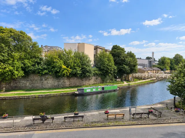Spinners Court, Lancaster, LA1, photo 2